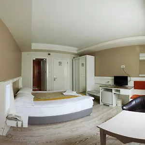 Hotel Grand As, Istanboel