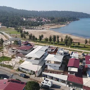 oteli̇ zi̇yaret edi̇n